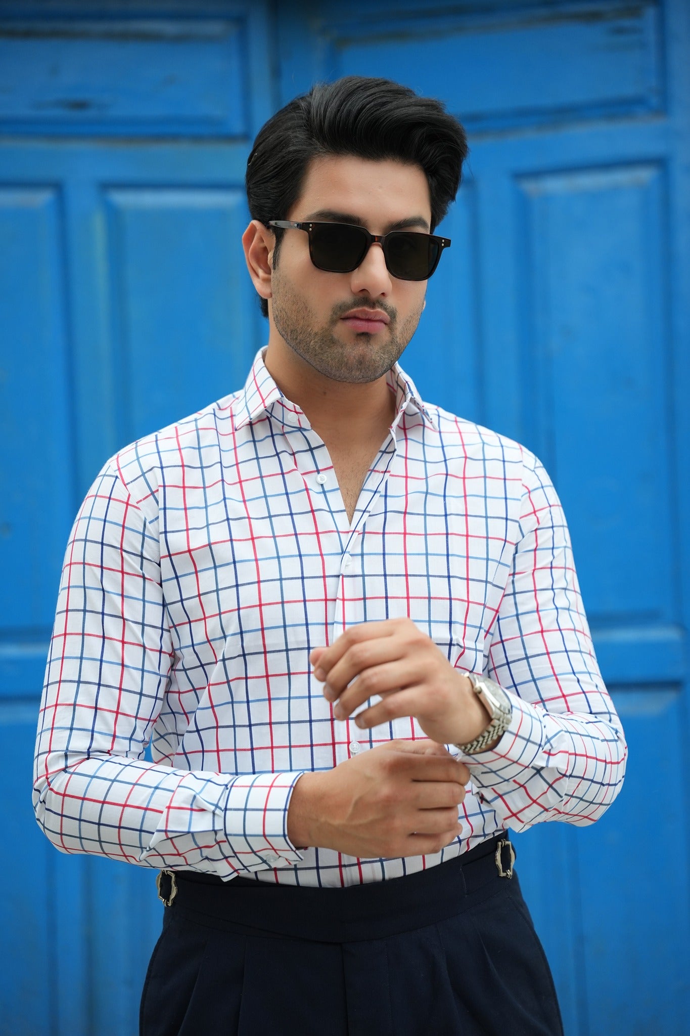 SIGNATURE MANHATTAN CHECKS