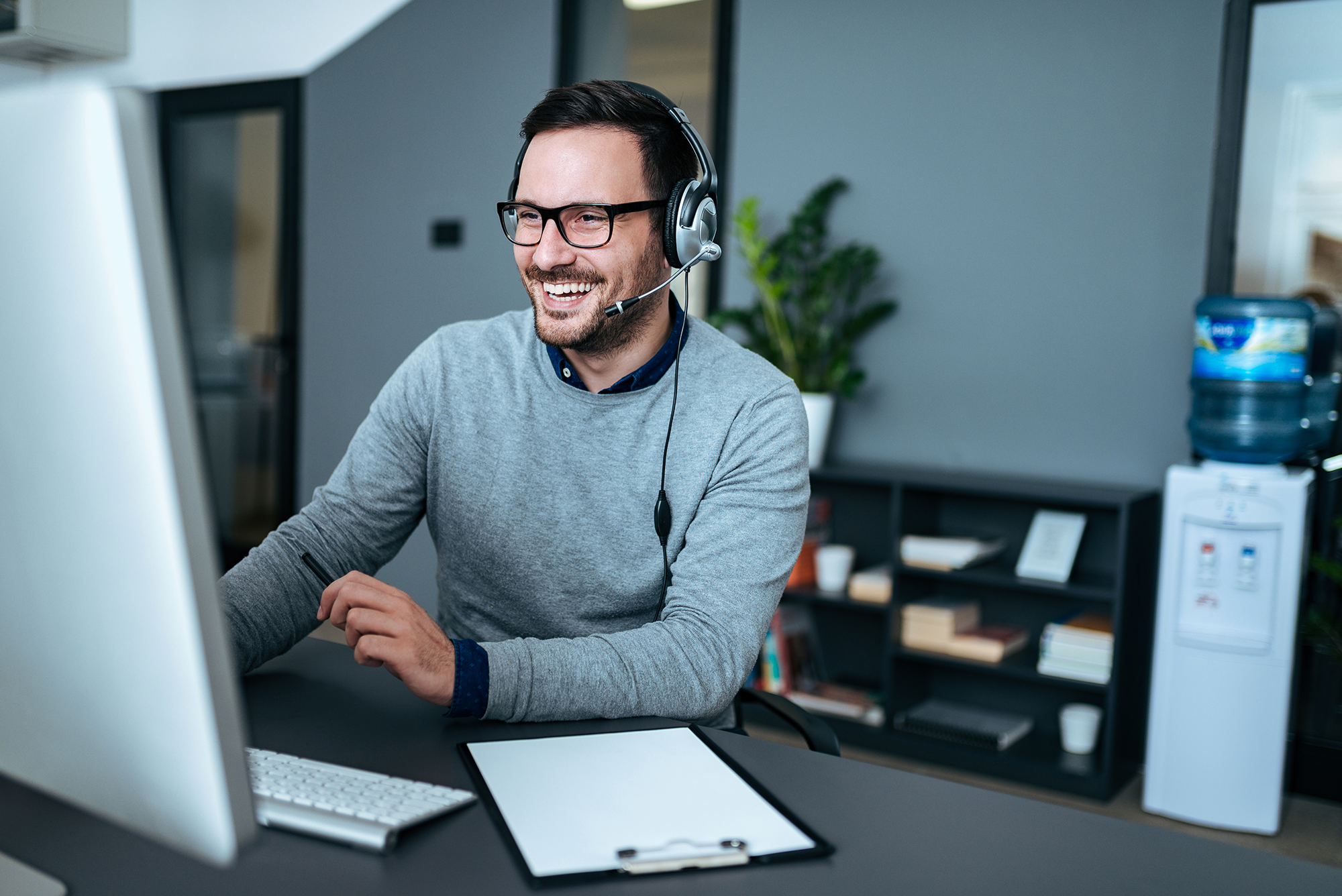 Customer Service - Contact Us